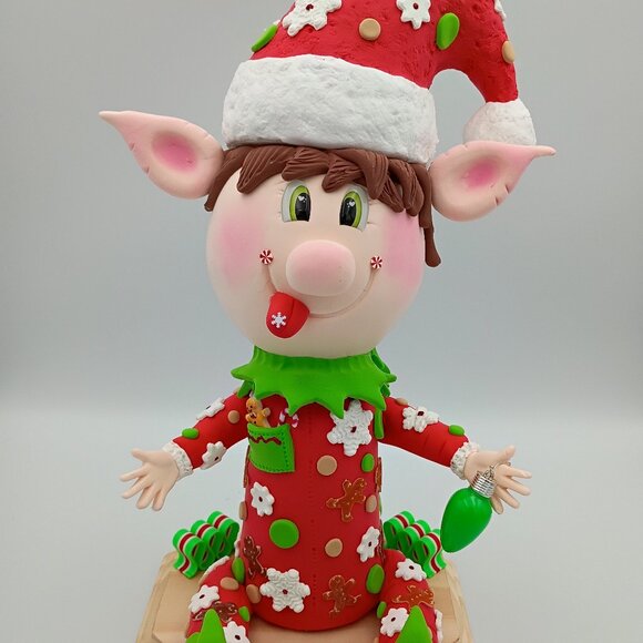 Ernie the Elf, Christmas Elf Figurine, Whimsical Holiday Shelf Sitter, Christmas - Picture 11 of 11
